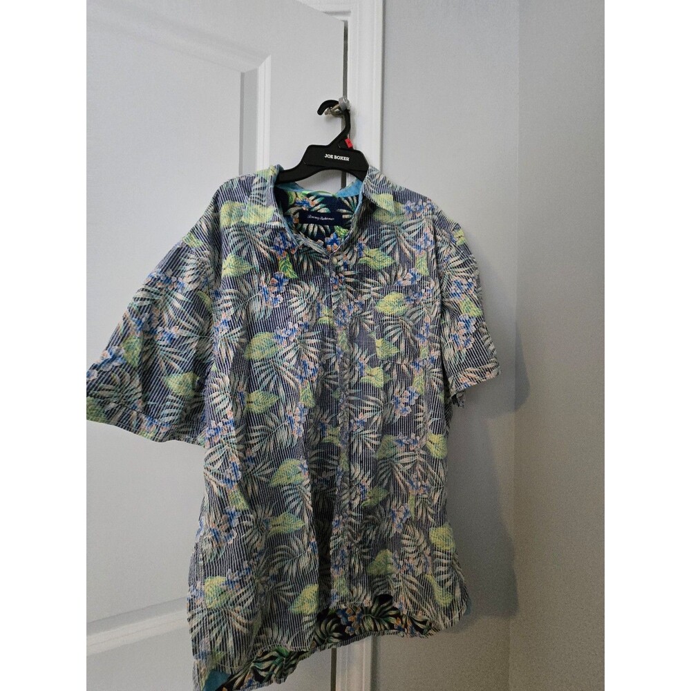 Tommy Bahama Men's Shirt Floral Cotton Blue Reverse Print Short Sleeve Size larg